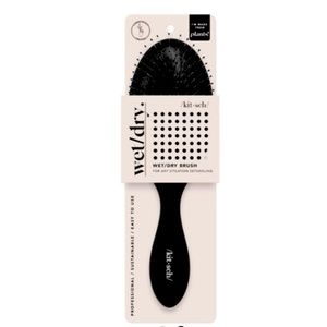 Wet/dry hair brush